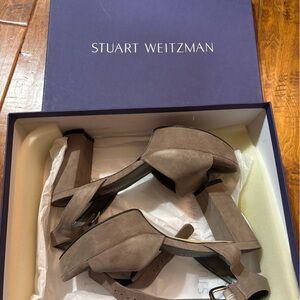 Stuart Weitzman Women's Gray Platform Heels